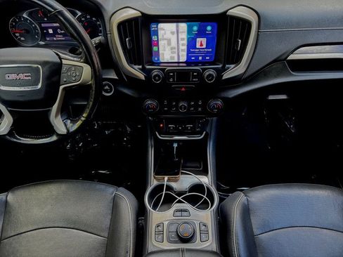 Used 2020 GMC Terrain Denali w/ Denali Premium Package AWD/4WD image 21