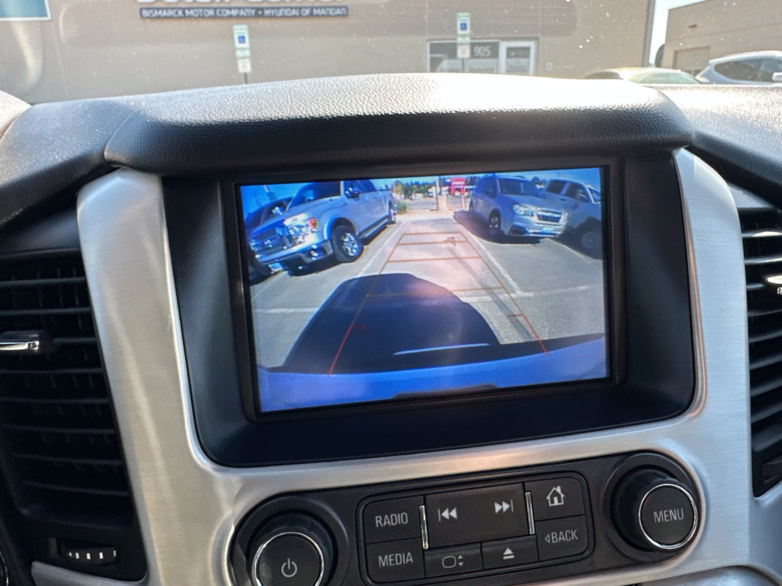 Used 2018 GMC Yukon SLT w/ Open Road Package AWD/4WD image 57