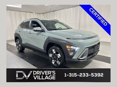 Used 2024 Hyundai Kona SEL AWD/4WD image 1
