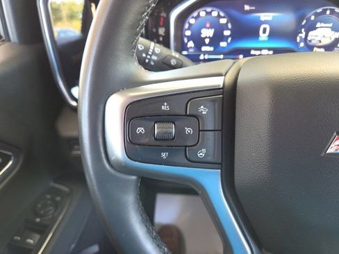 Used 2024 Chevrolet Silverado 1500 LT AWD/4WD image 9