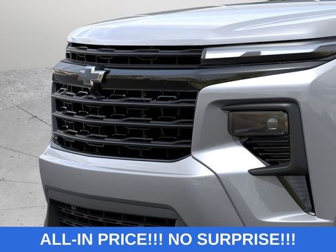 New 2026 Chevrolet Traverse LT w/ Midnight/Sport Edition FWD image 13