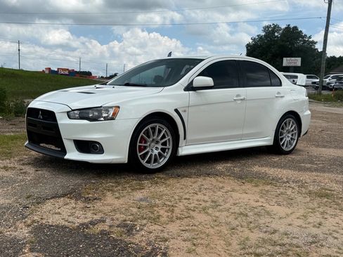 Used 2014 Mitsubishi Lancer Evolution GSR AWD/4WD image 1