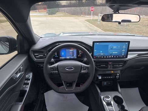 Used 2023 Ford Escape ST-Line w/ Tech Pack #1 AWD/4WD image 44