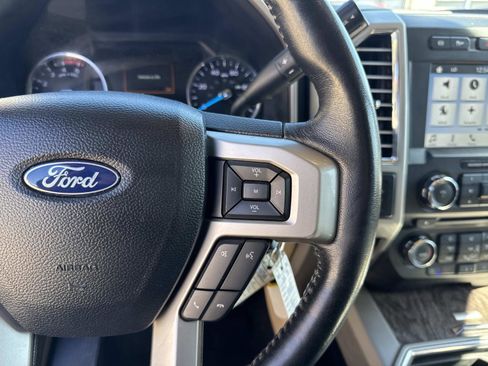 Used 2017 Ford F250 Lariat w/ Lariat Value Package image 23