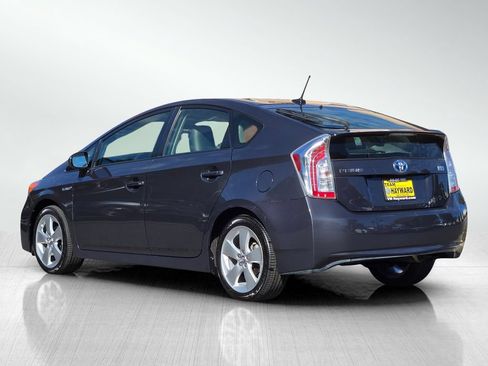 Used 2013 Toyota Prius Five w/ Advanced Technology Pkg FWD image 7