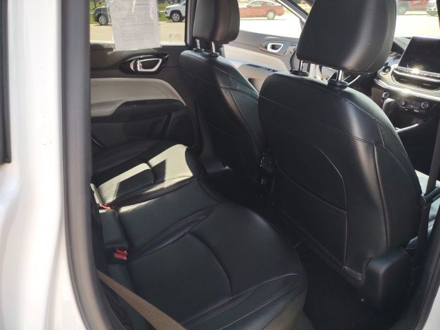 Used 2024 Jeep Compass Limited AWD/4WD image 16