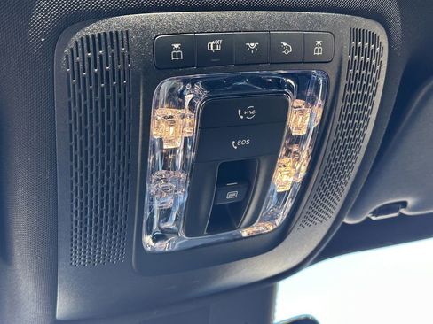 Certified 2025 Mercedes-Benz GLB 250 image 33