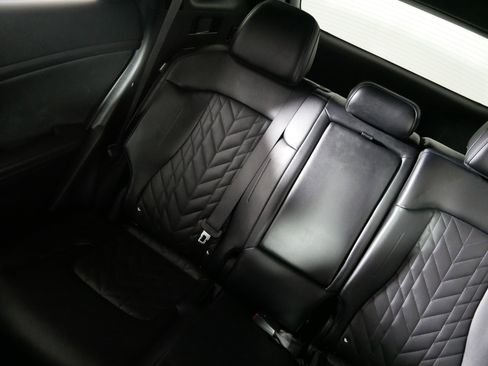 Used 2024 Kia Sportage X-Line image 12