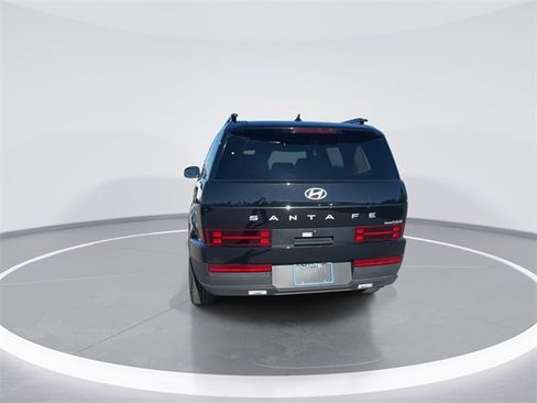 Used 2025 Hyundai Santa Fe SEL image 7