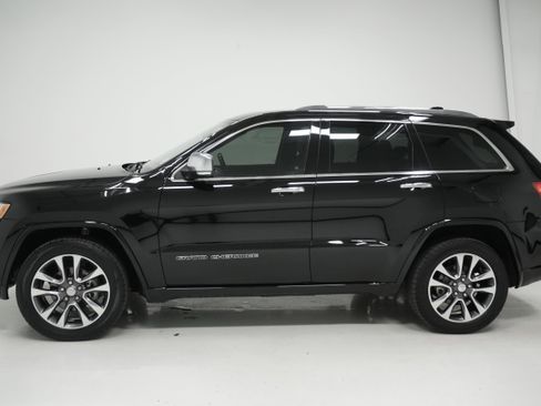 Used 2018 Jeep Grand Cherokee Overland image 7