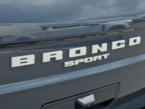 Certified 2025 Ford Bronco Sport Badlands w/ Badlands Tech Package AWD/4WD image 31