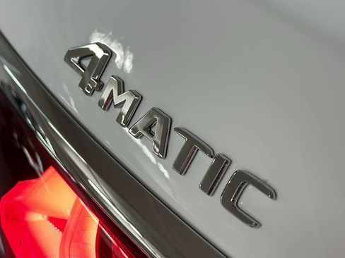 New 2026 Mercedes-Benz E 350 4MATIC Sedan image 11