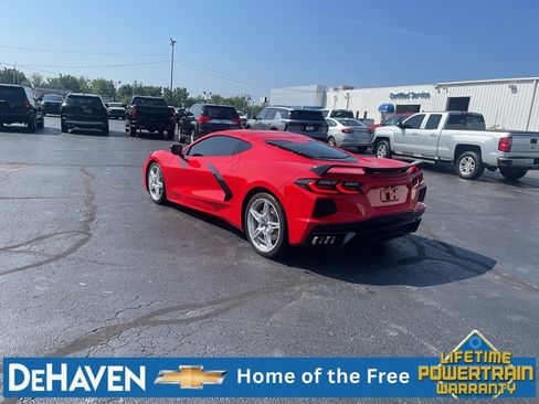 Used 2022 Chevrolet Corvette Stingray Coupe w/ 1LT RWD image 4