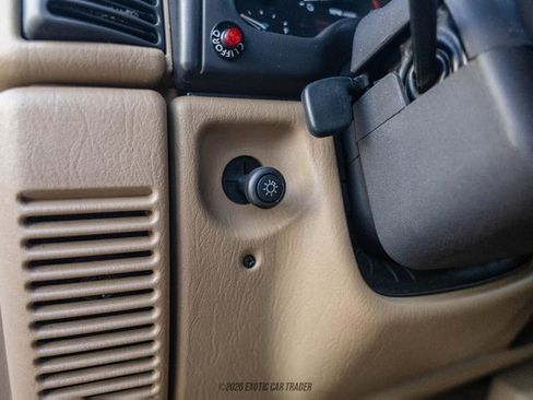 Used 2000 Jeep Wrangler Sahara AWD/4WD image 88