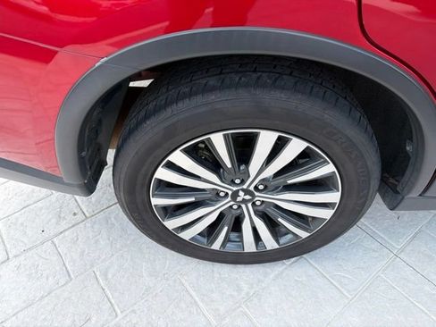 Used 2020 Mitsubishi Outlander SE FWD image 23