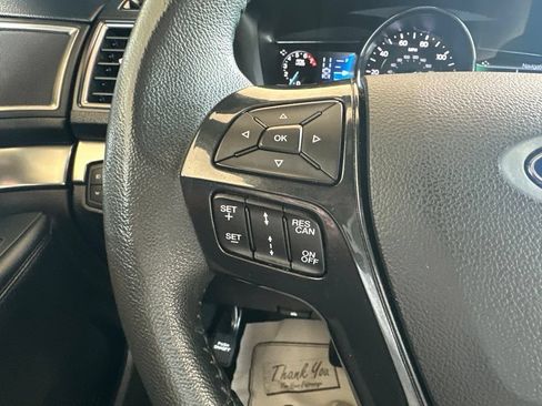 Used 2019 Ford Explorer XLT w/ Equipment Group 202A AWD/4WD image 25