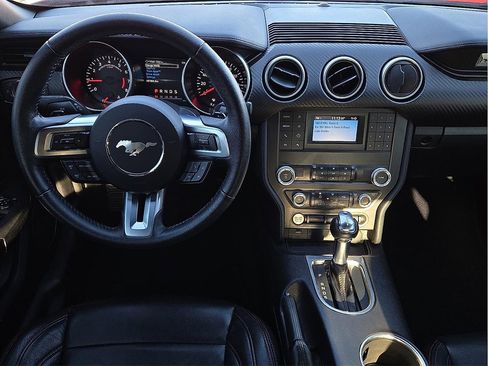 Used 2019 Ford Mustang Coupe w/ Black Accent Package image 10