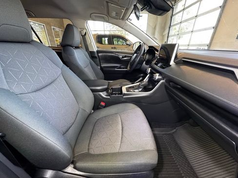 Used 2023 Toyota RAV4 XLE AWD/4WD image 48