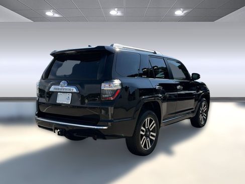 Used 2019 Toyota 4Runner Limited AWD/4WD image 8