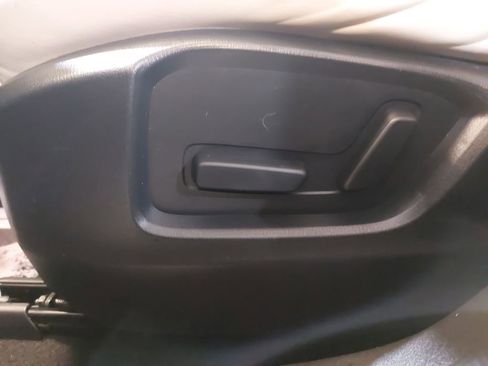 Used 2020 MAZDA CX-5 Touring image 30