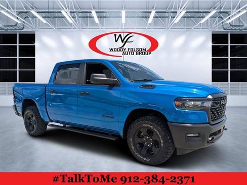 Used 2025 RAM 1500 Warlock AWD/4WD image 1