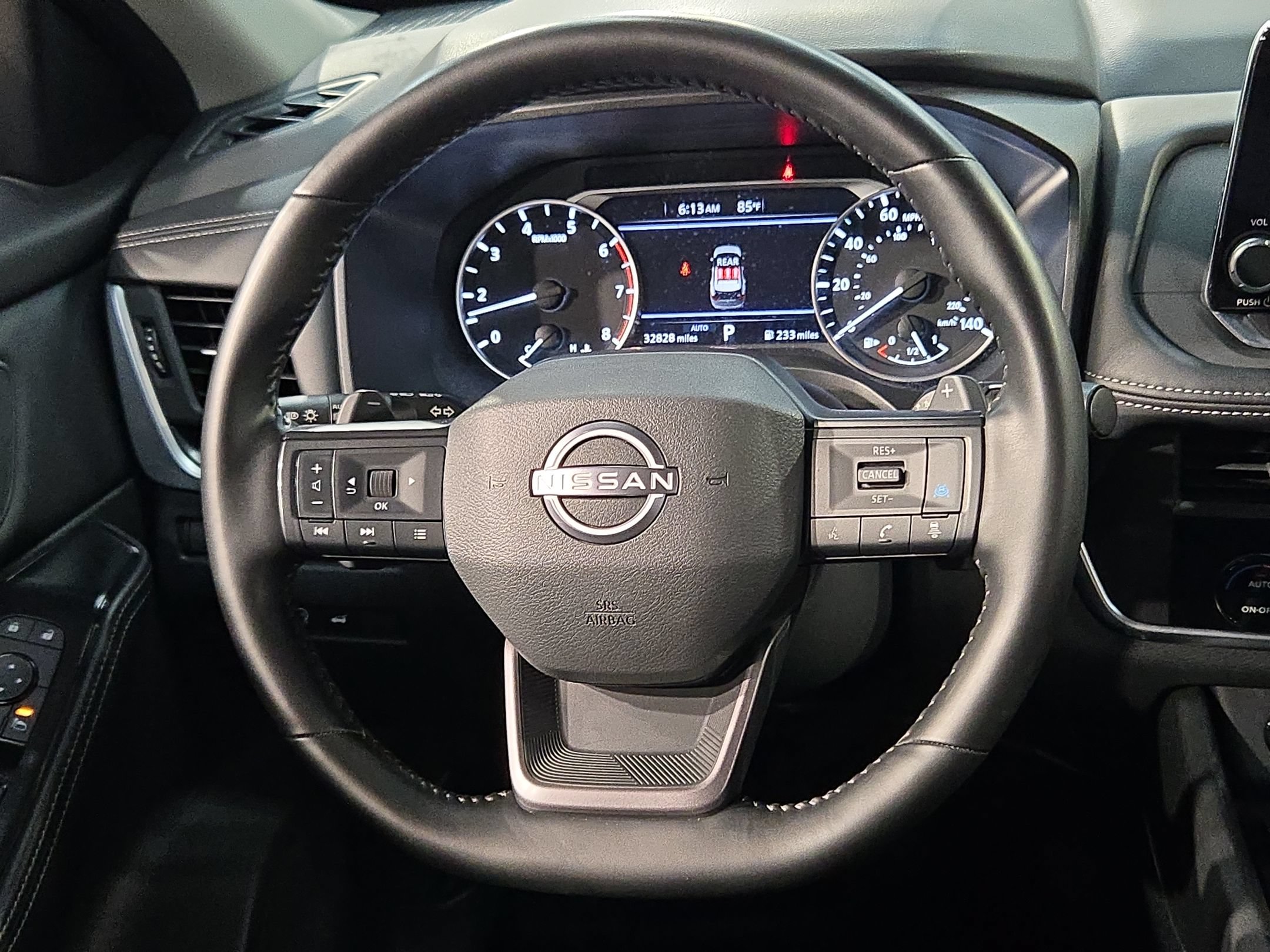 Used 2025 Nissan Rogue SV AWD/4WD image 26