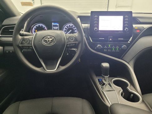 Used 2021 Toyota Camry LE FWD image 22