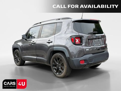 Used 2018 Jeep Renegade Altitude w/ Popular Equipment Group FWD image 5