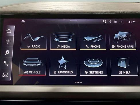 Used 2024 Audi Q4 e-tron Premium w/ Convenience Package image 42