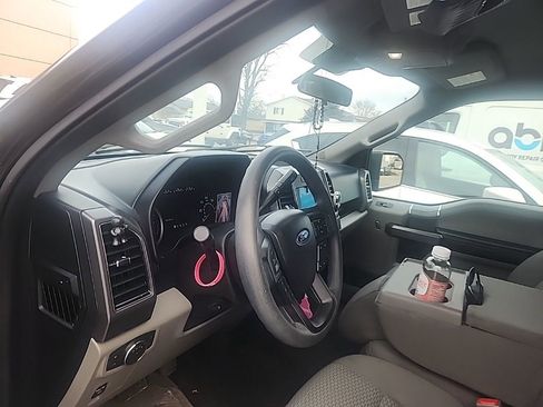 Used 2020 Ford F150 XLT w/ XTR Package image 12