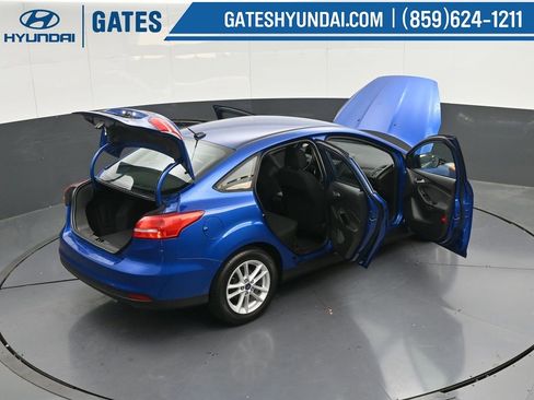 Used 2018 Ford Focus SE image 52