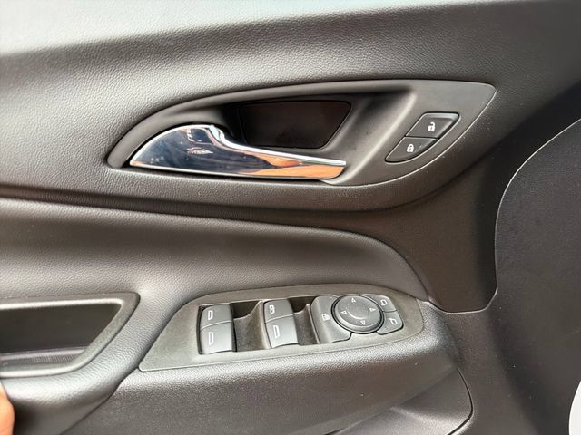 Used 2024 Chevrolet Equinox LT AWD/4WD image 20