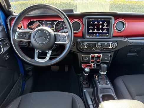 Used 2022 Jeep Wrangler Unlimited Rubicon w/ LED Lighting Group image 25