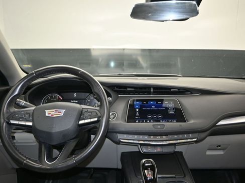 Used 2021 Cadillac XT4 Luxury FWD image 19