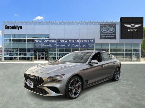 Used 2025 Genesis G70 3.3T Advanced w/ Sport Prestige Package image 8