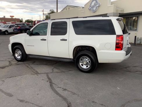 Used 2012 Chevrolet Suburban 2500 w/ Skid Plate Package AWD/4WD image 19