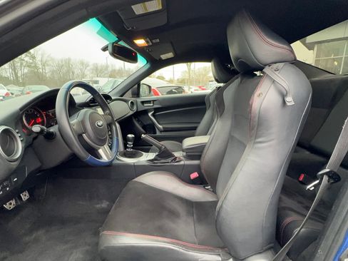 Used 2014 Subaru BRZ Limited w/ Popular Package #2B image 12
