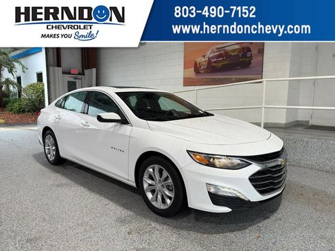Used 2024 Chevrolet Malibu LT image 1