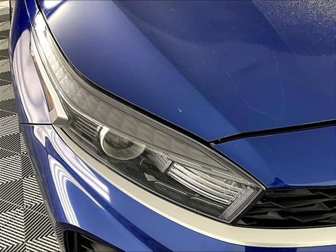 Used 2023 Kia Forte LXS FWD image 27