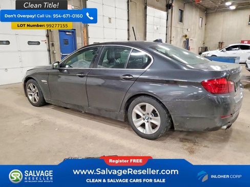 Used 2012 BMW 528i xDrive Sedan image 3