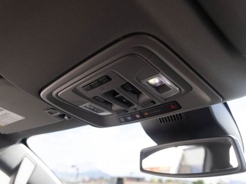 Used 2023 GMC Sierra 1500 SLT w/ SLT Premium Package image 27