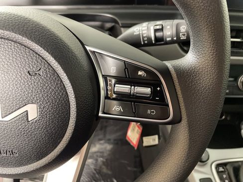 New 2026 Kia Seltos LX image 19