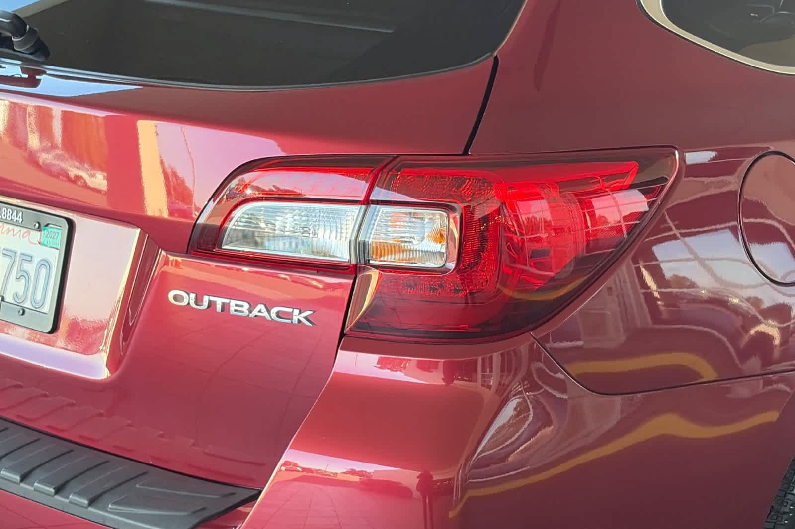 Used 2019 Subaru Outback 2.5i Premium AWD/4WD image 29