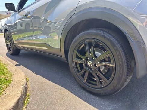 Certified 2021 Nissan Kicks SR w/ SR Premium Package FWD image 30