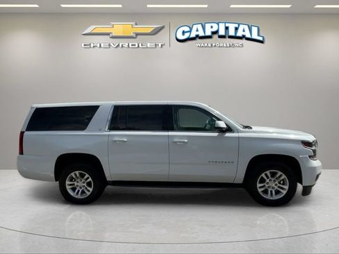 Used 2020 Chevrolet Suburban LT AWD/4WD image 7
