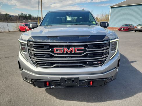New 2026 GMC Sierra 1500 AT4 w/ Technology Package AWD/4WD image 3
