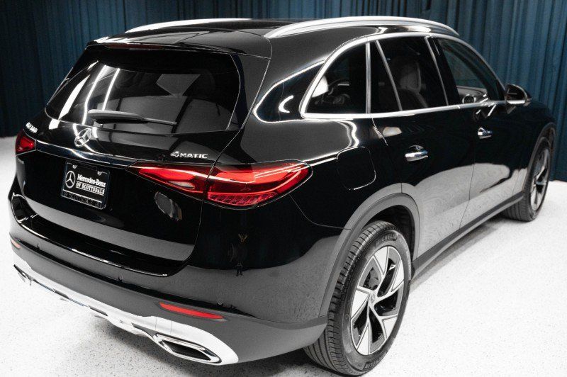 Certified 2024 Mercedes-Benz GLC 300 4MATIC image 5