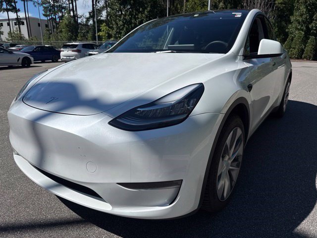 Used 2023 Tesla Model Y Long Range AWD/4WD image 9