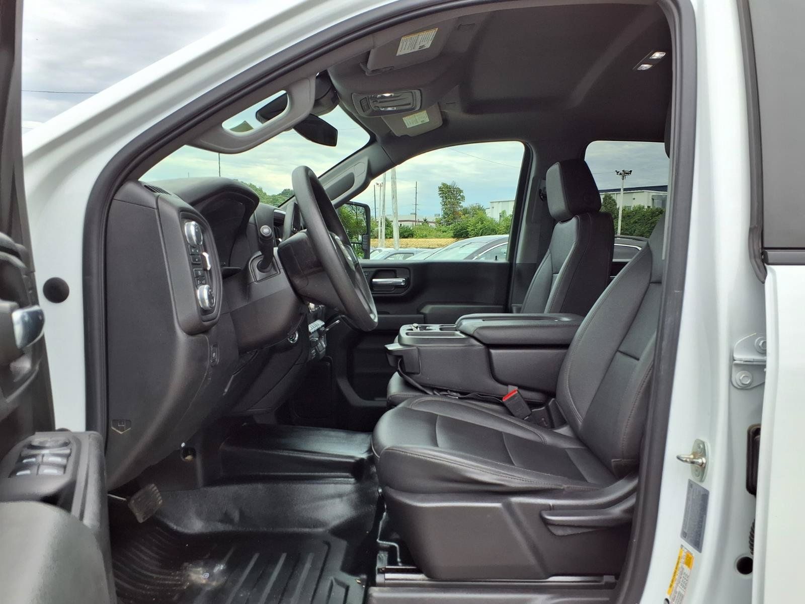 Used 2024 GMC Sierra 3500 Pro w/ Convenience Package AWD/4WD image 24