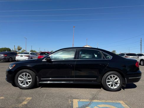 Used 2016 Volkswagen Passat 1.8T S image 6